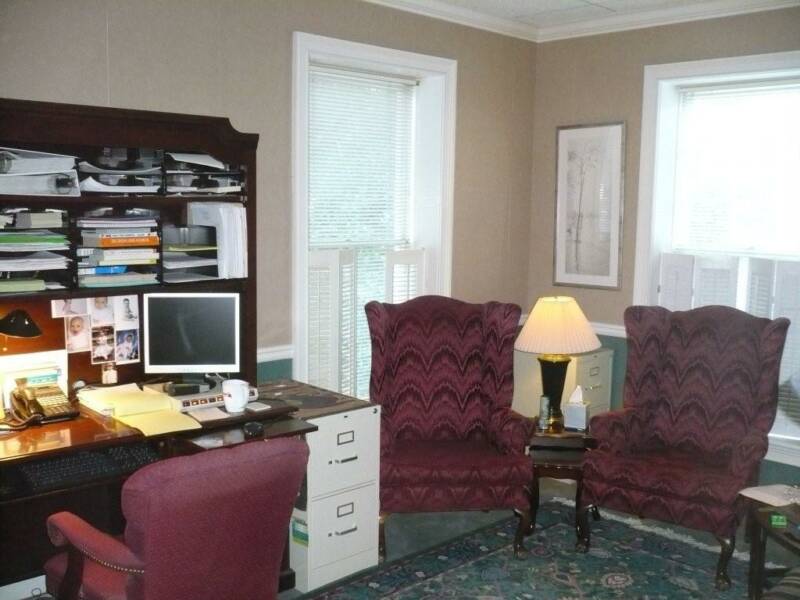 Dr. Todd Iwanicki's office